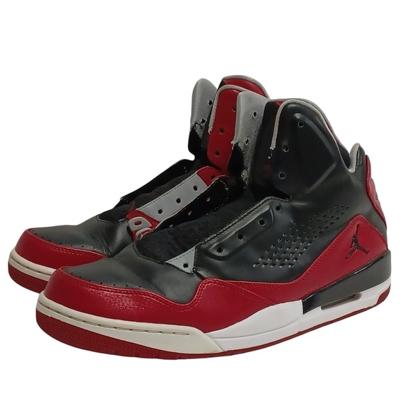 Jordan Flight SC3 Bred Men’s Used Basketball Shoes 629877-001 Size 10.5 - Picture 1 of 6